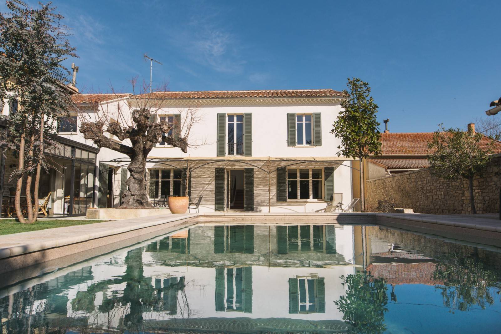 Propriété de charme à deux pas du centre ville de L’Isle-sur-la-Sorgue   