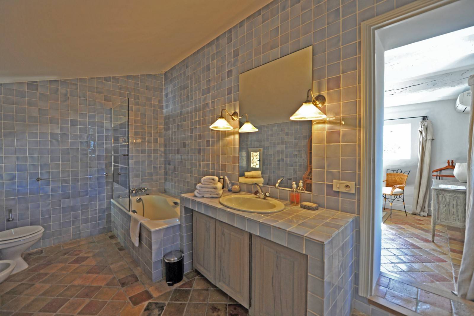 Location propriété grand confort au cœur du Luberon   