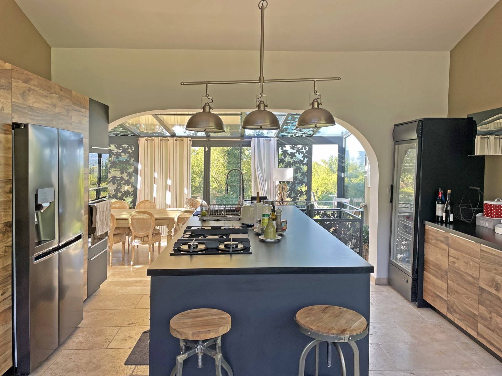 Location Propriété avec dépendance, piscine et vue imprenable sur le Mont Ventoux Bonnieux   
