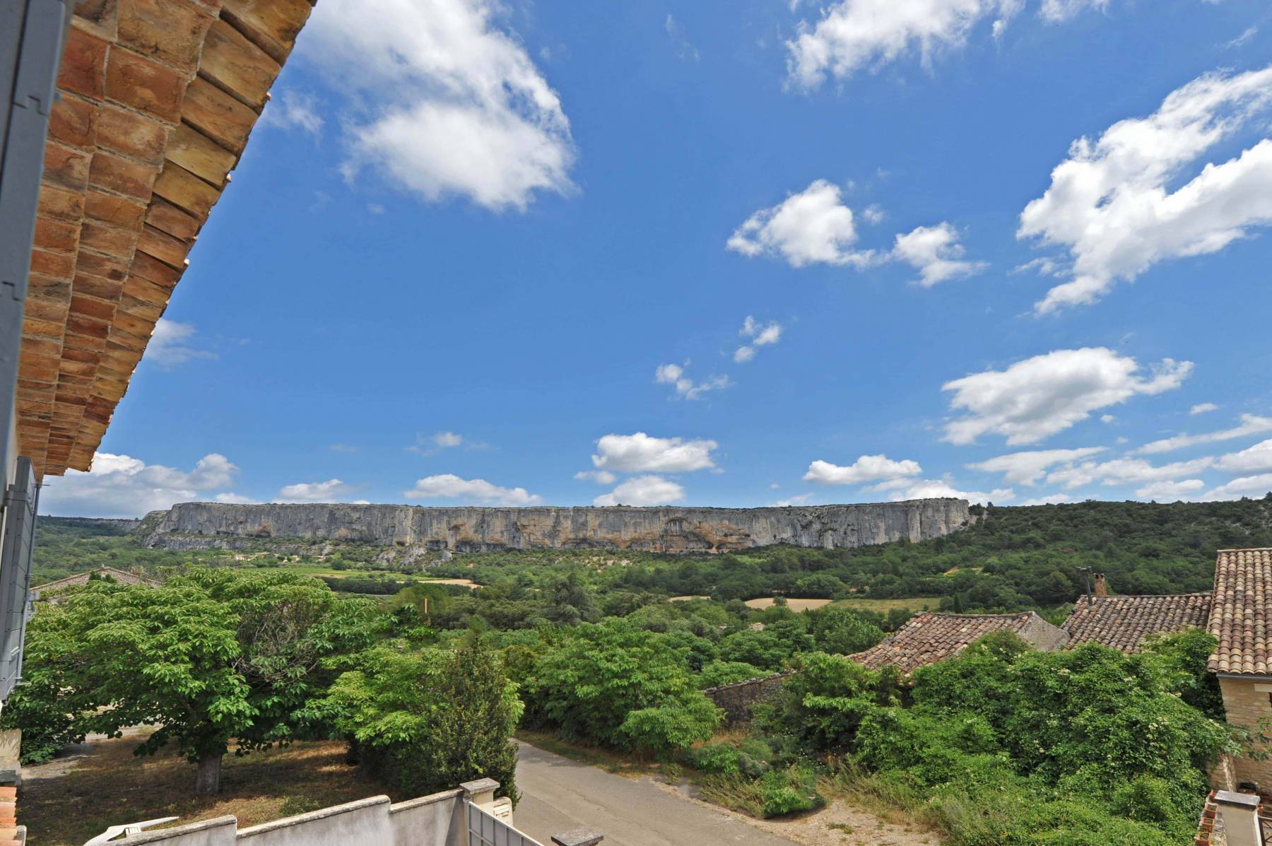 Location au cœur du triangle d’or du Luberon   