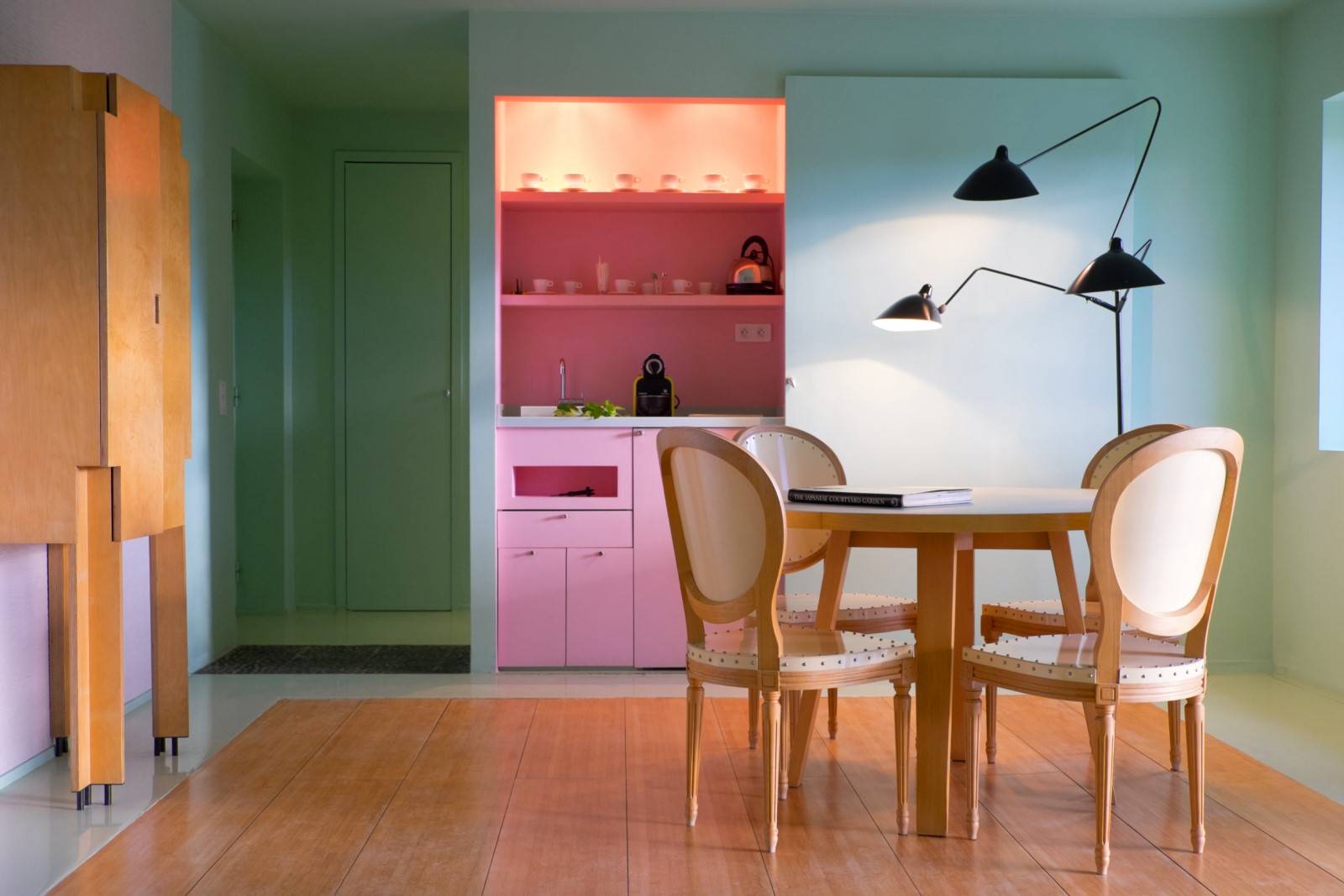 Location maison de vacances au cœur du Luberon dans un prestigieux Domaine   