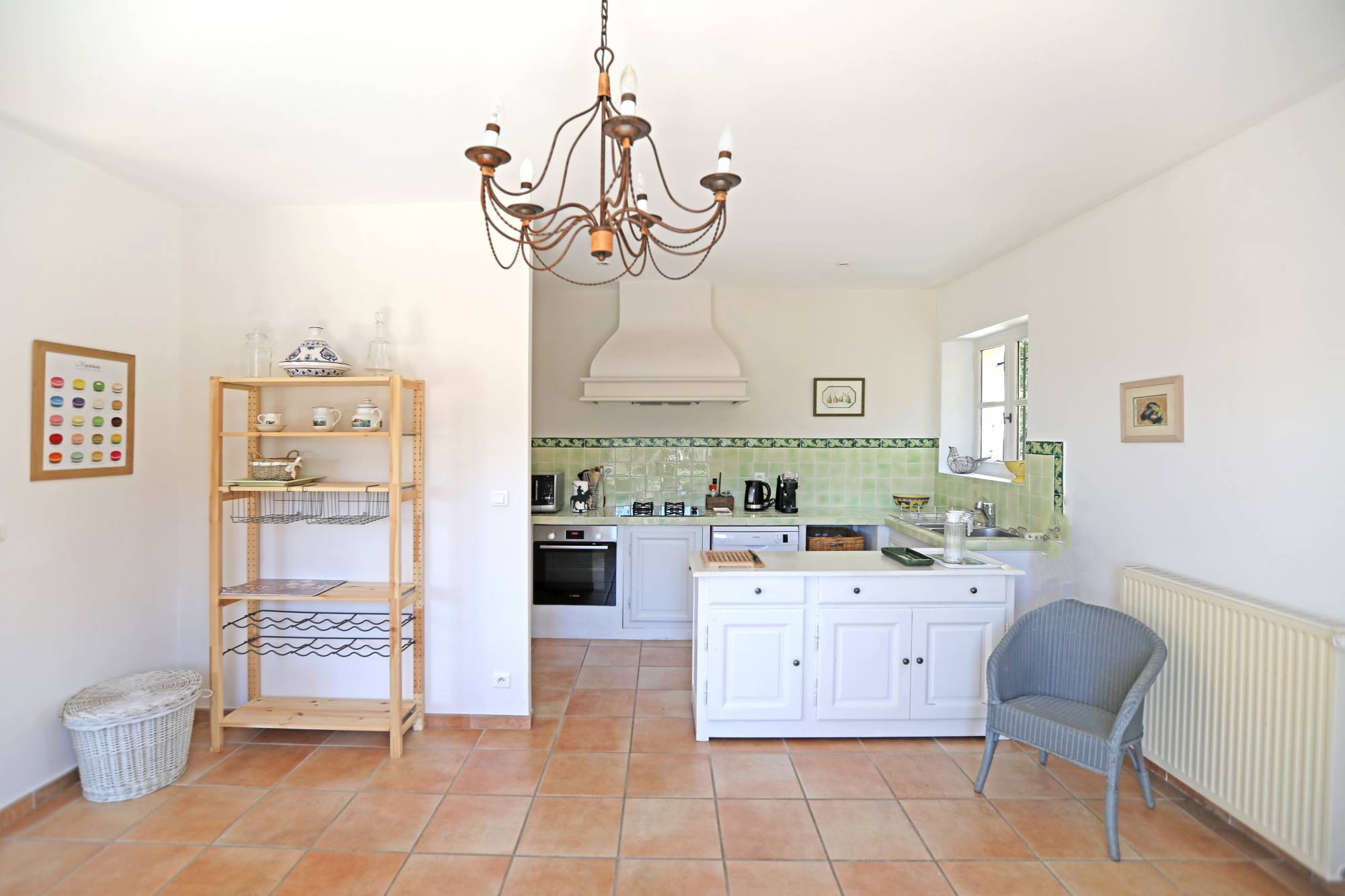 Location Gordes : Maison en pierres avec belle vue sur le Luberon   