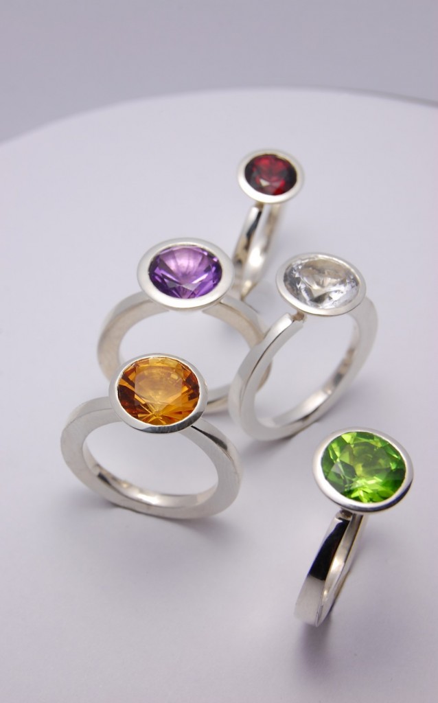 Jean-Philippe BARRIERE, artiste, créateur de bijoux à GORDES