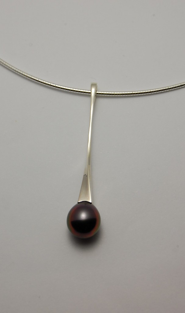 Jean-Philippe BARRIERE, artiste, créateur de bijoux à GORDES