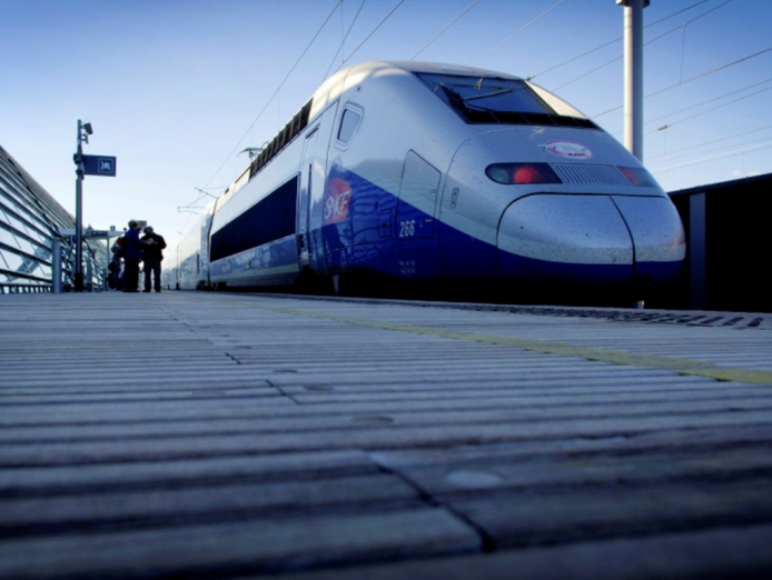 Voyages en train et séjour en Luberon avec la SNCF