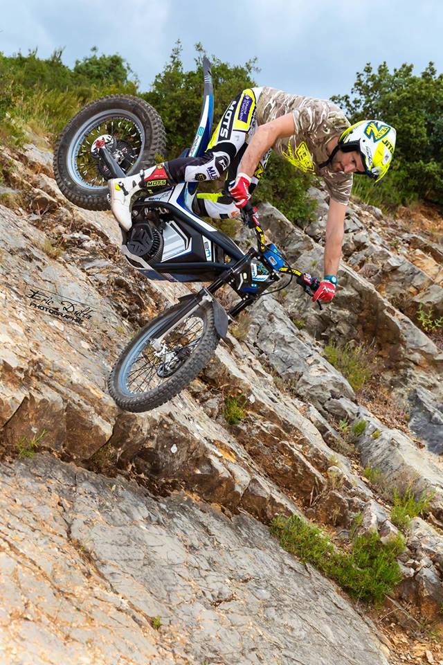 Team Zone : Moto Trial et VTT électrique en Luberon    