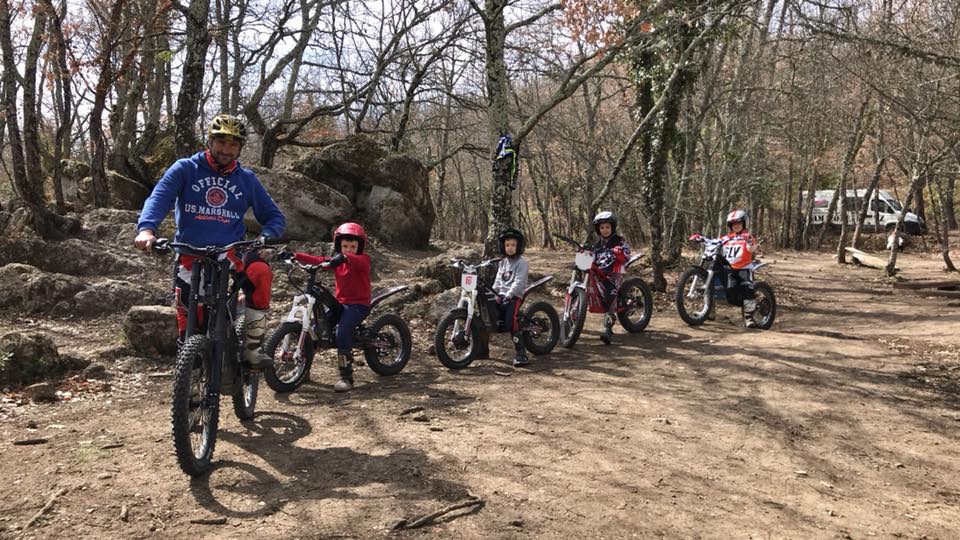 Team Zone : Moto Trial et VTT électrique en Luberon    