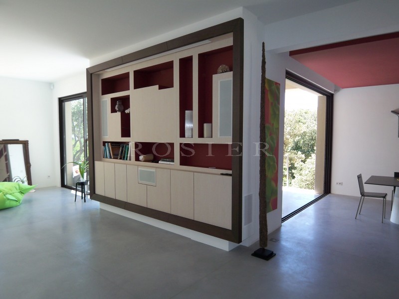 Maison contemporaine à Gordes à louer  
