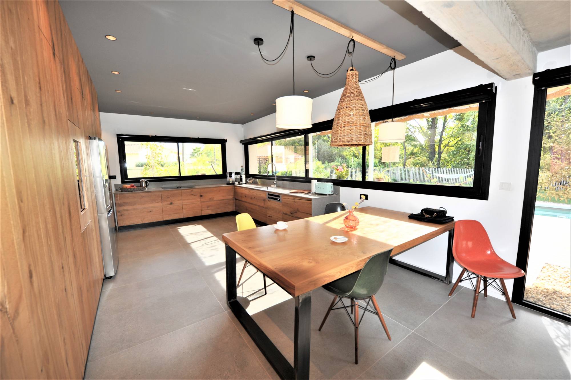 Location superbe maison contemporaine de plain-pied pour vos vacances dans le Luberon L'Isle sur La Sorgue  