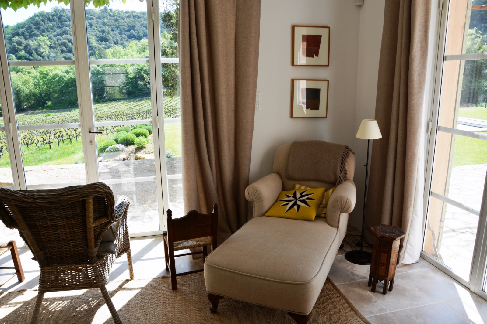 Bonnieux, confortable maison à louer    