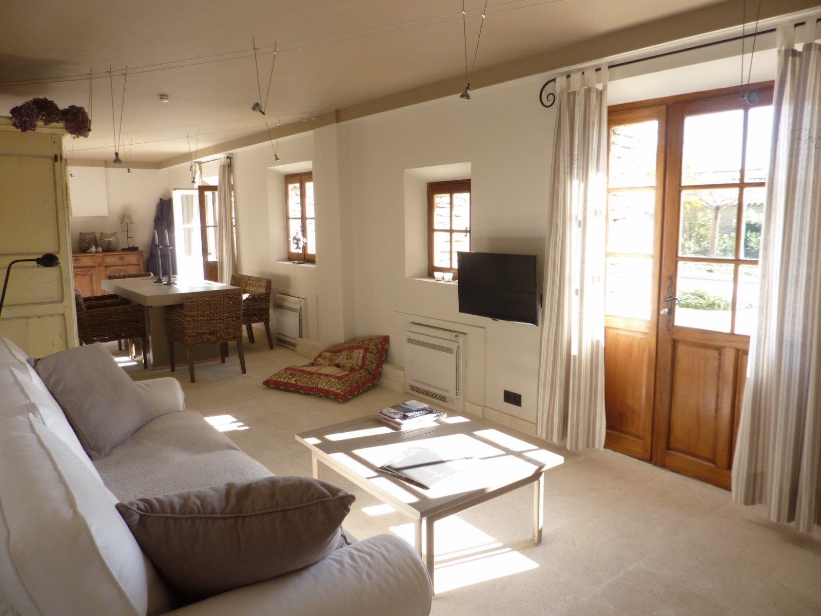 Confortable maison Provençale avec piscine
