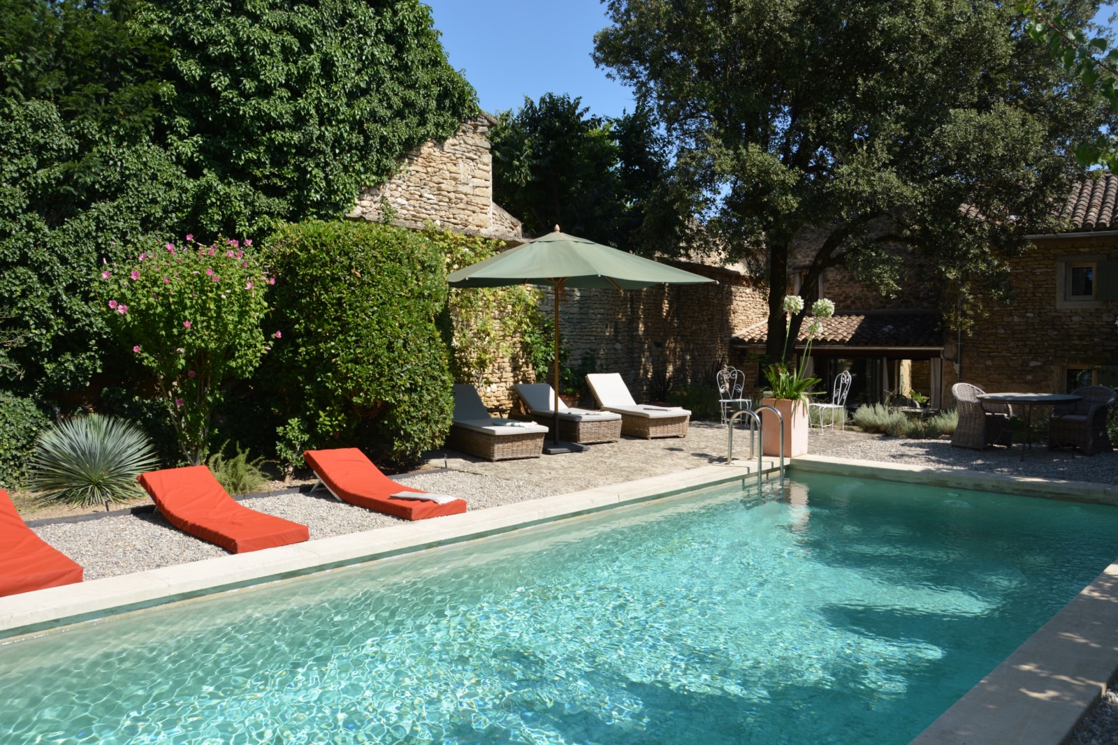 Piscine en Luberon