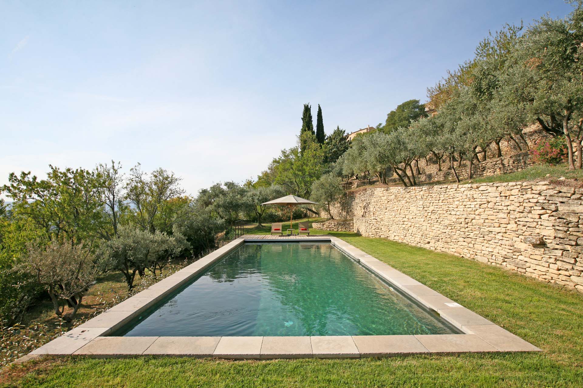 Piscine avec vue splendide