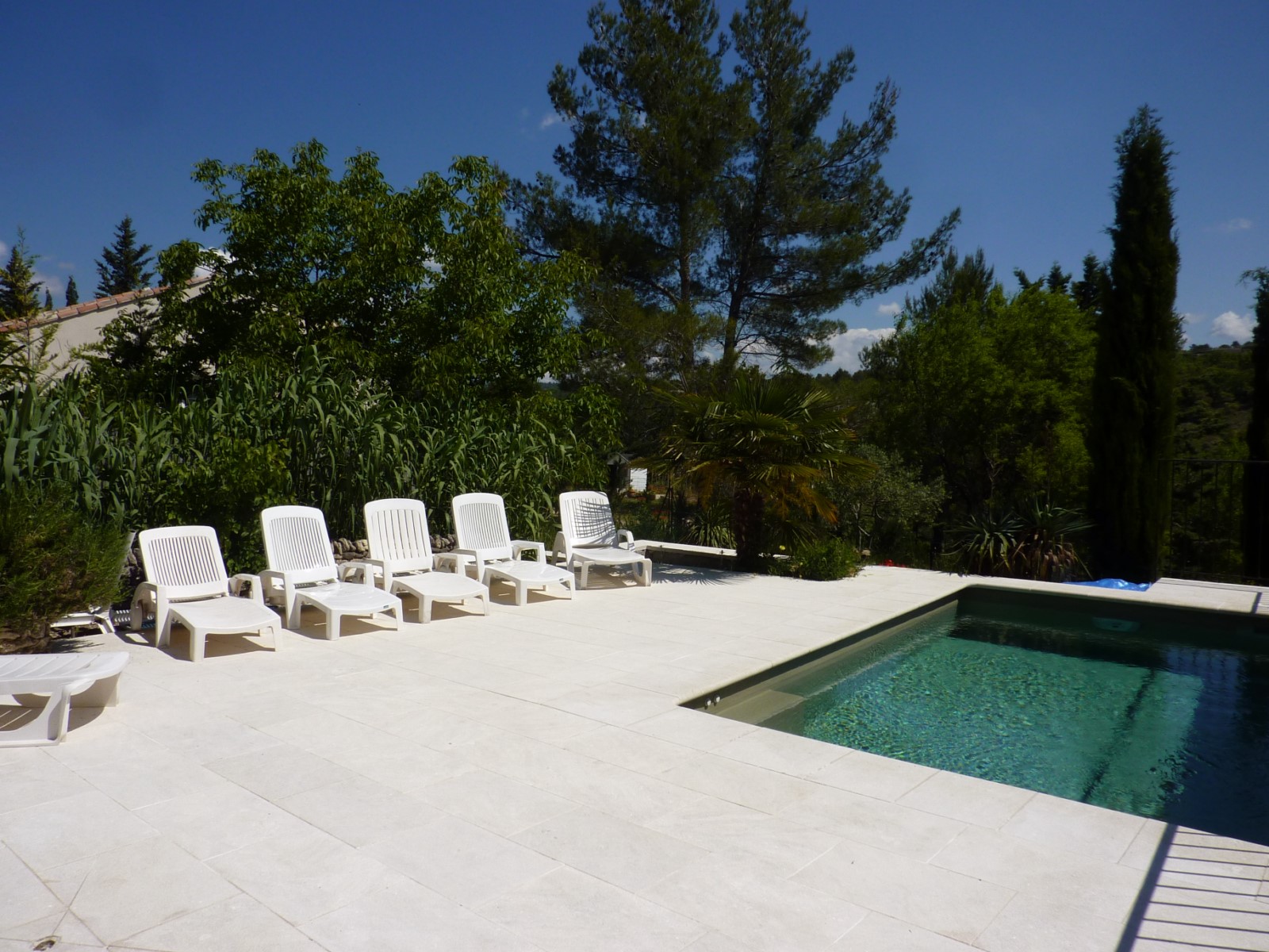 Location saisonnière en Luberon,   