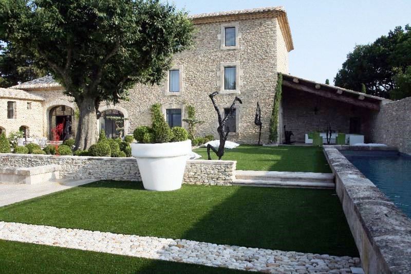Luberon,    à louer superbe bastide rénovée