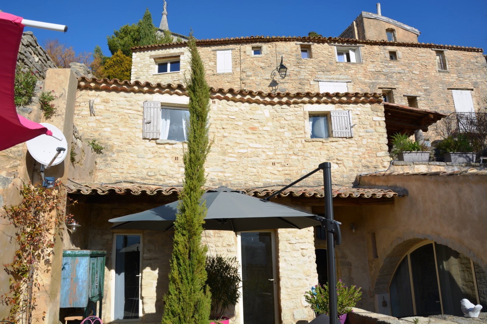 d'une maison de village dans le cœur de Bonnieux   