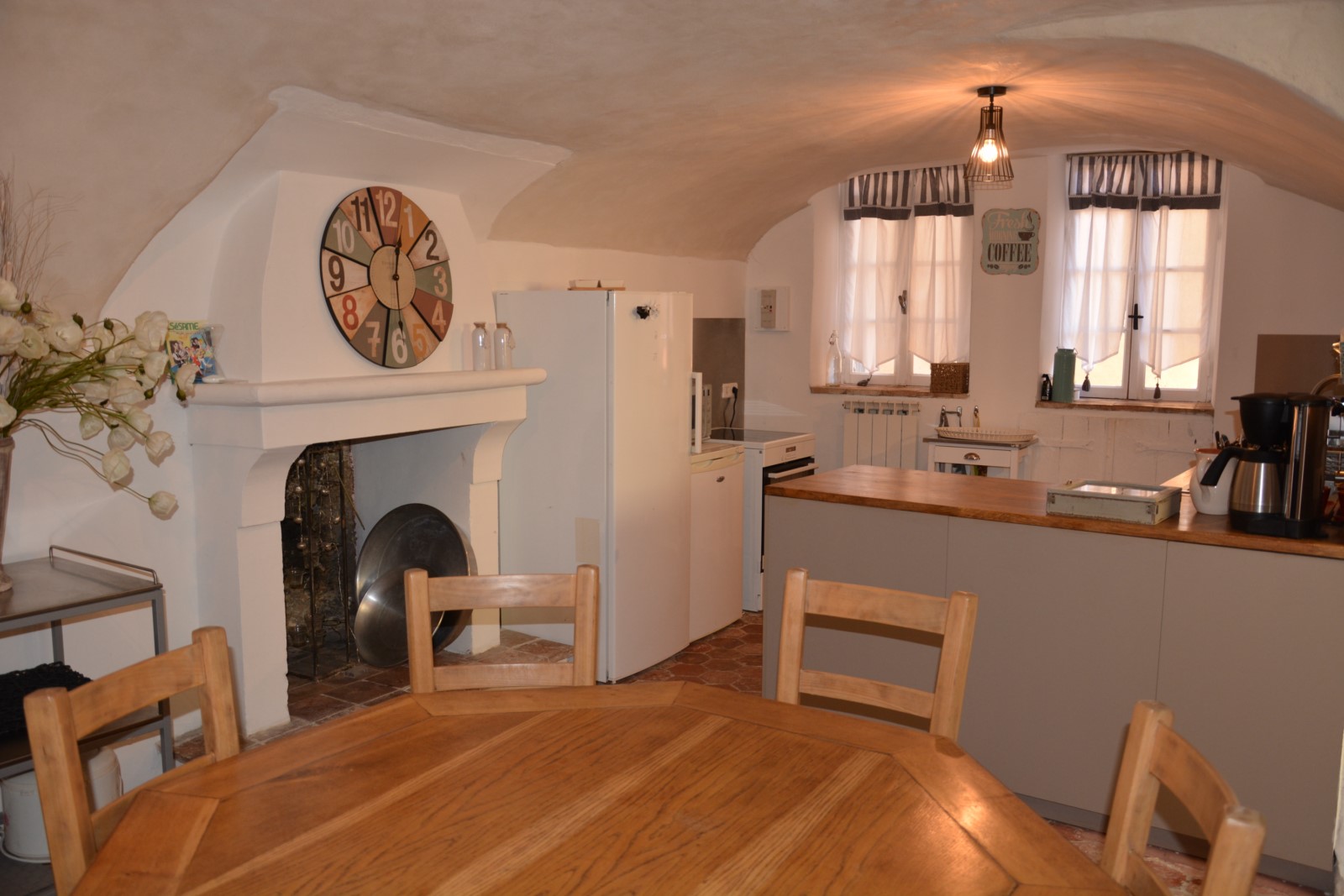 d'une maison de village dans le cœur de Bonnieux   