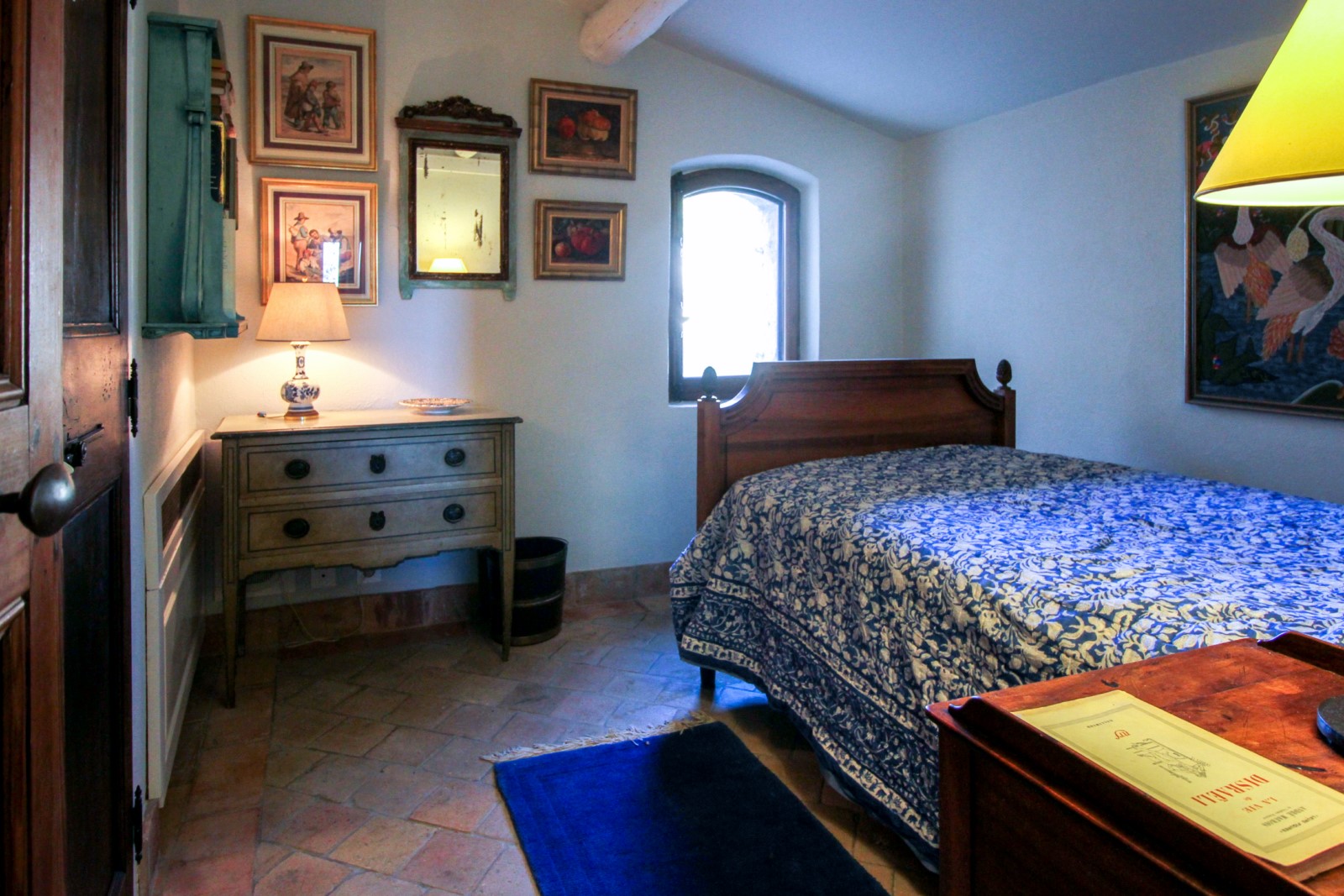A louer à Gordes,    propriété d'exception