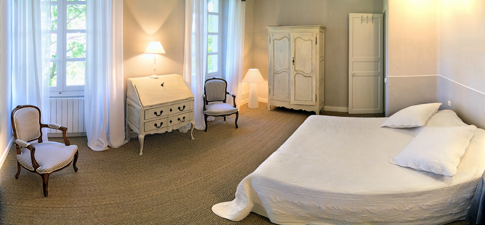 Location très belle propriété proche de l'Isle sur la Sorgue   