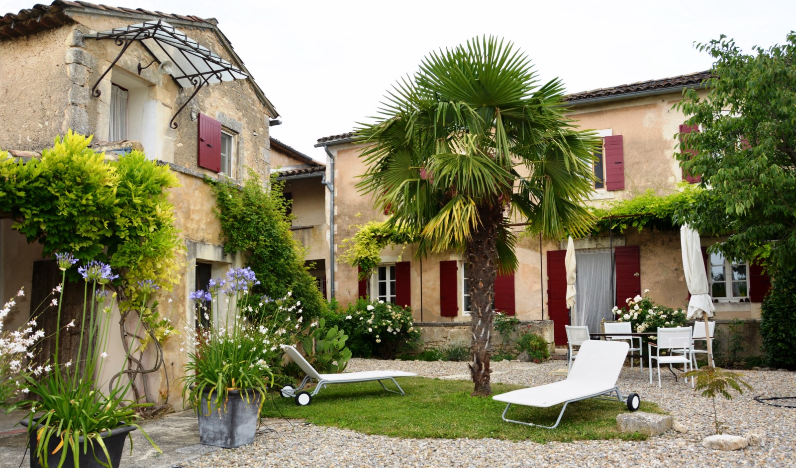 Mas Provençal avec cour intérieure