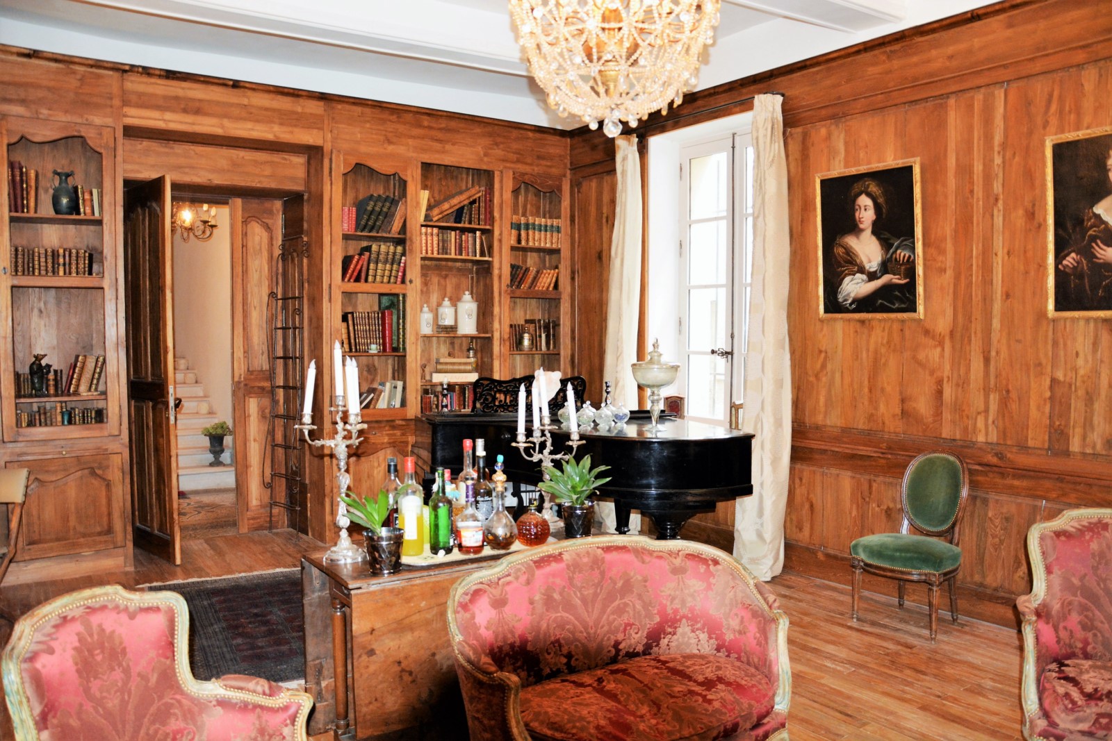 A louer,   bel hôtel particulier du XVIIème à l'Isle sur la Sorgue  