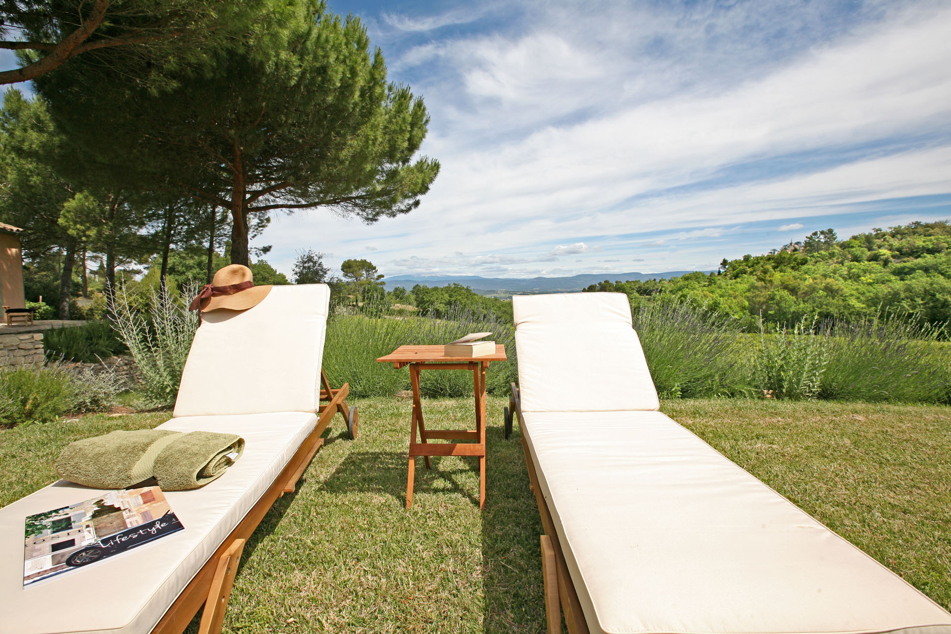 Un repos mérité durant votre location saisonnière en Luberon