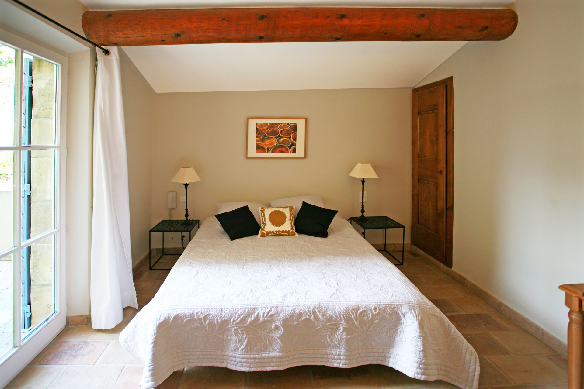 Maison de caractère en Luberon avec piscine chauffée et vue spectaculaire  