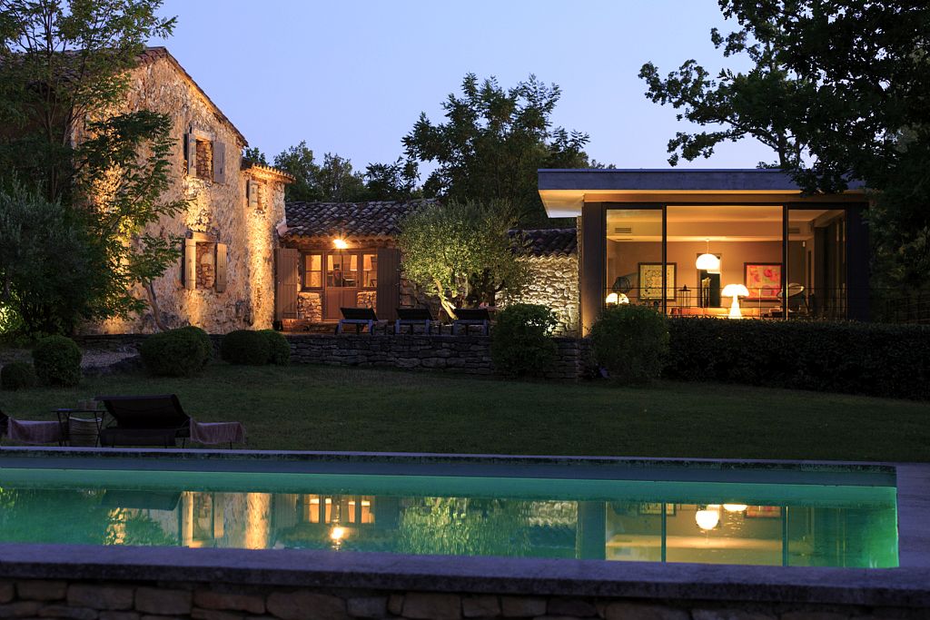 Superbe mas provençal au calme, en Luberon   