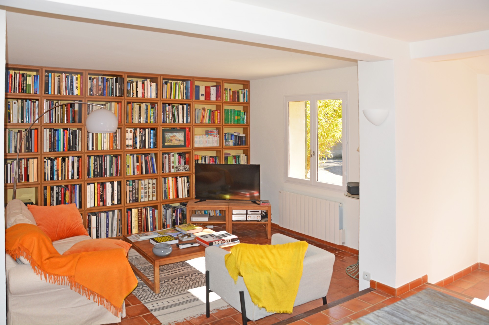 Proche de Pernes-les-Fontaines, le Mont-Ventoux en arrière-plan, maison 7 chambres   