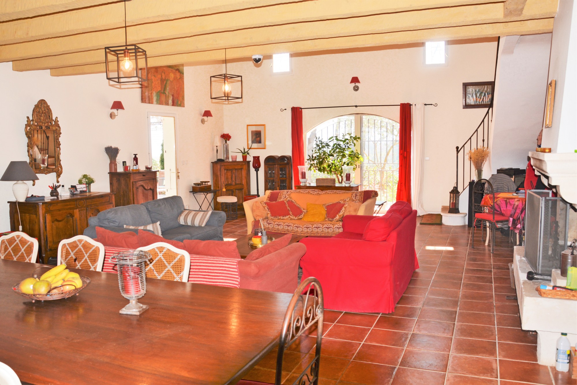 Apt, maison de campagne, vue imprenable sur le Luberon   
