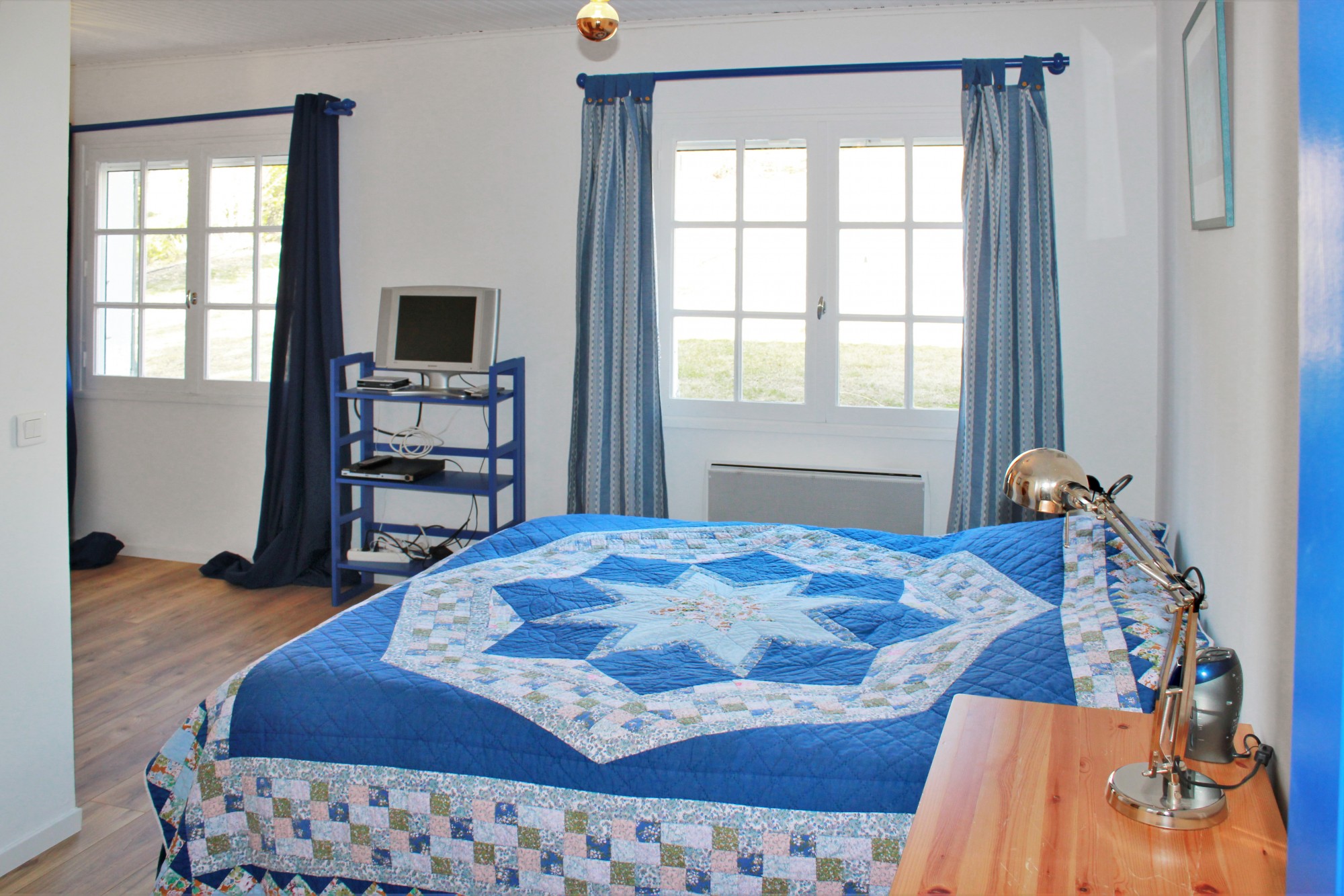 Apt, maison de campagne, vue imprenable sur le Luberon   