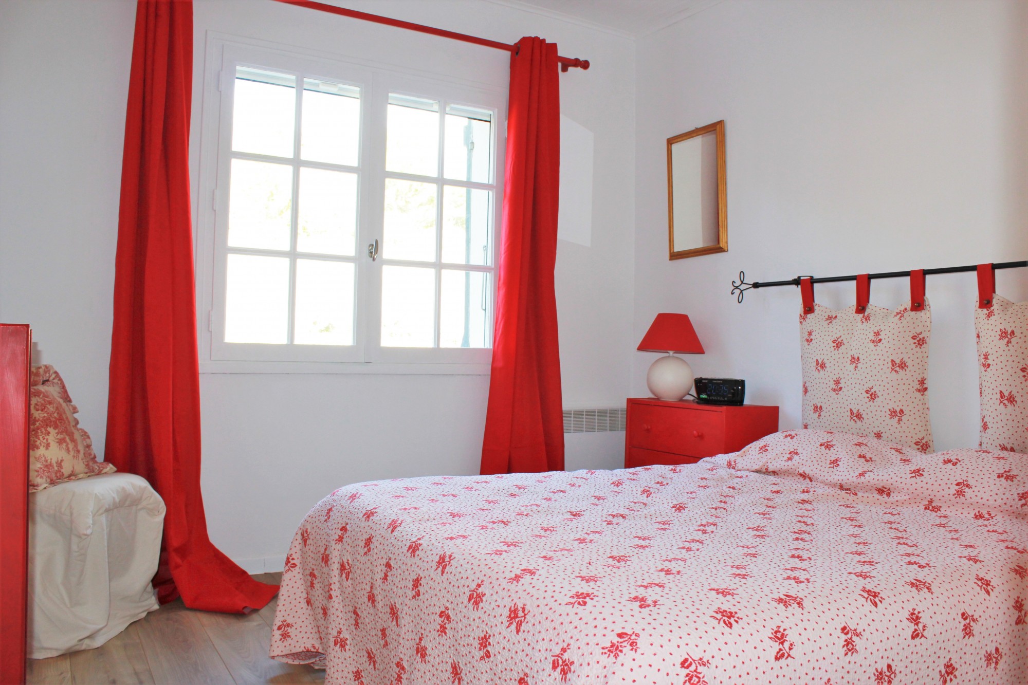 Apt, maison de campagne, vue imprenable sur le Luberon   