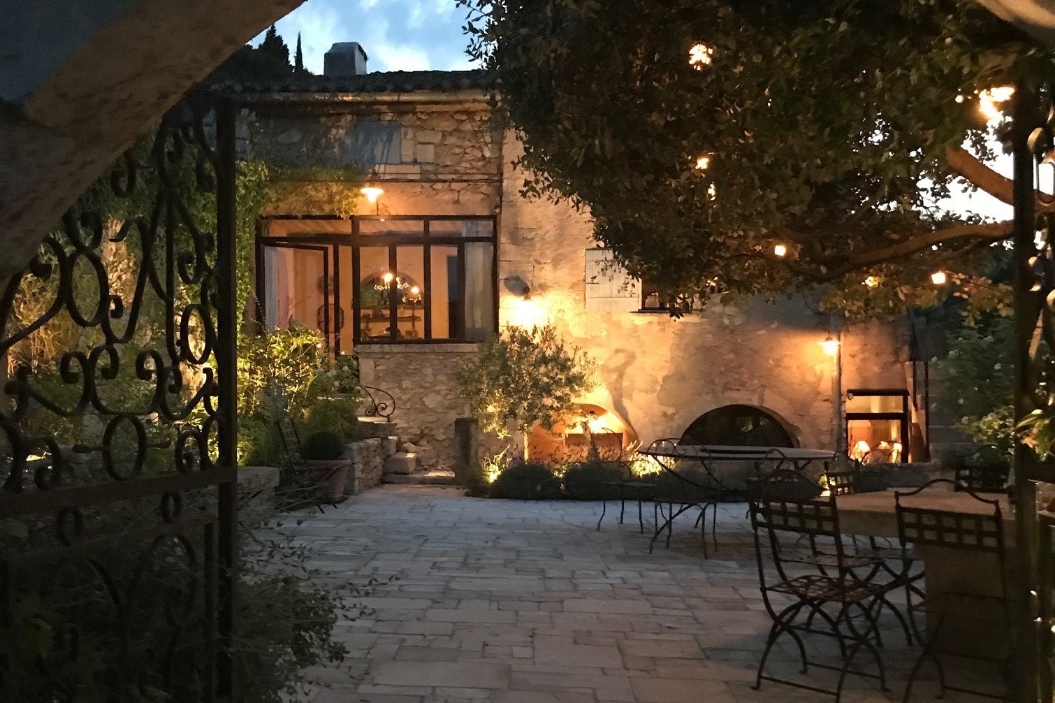 Oppède le Vieux  - Magnifique Mas à louer en Provence   