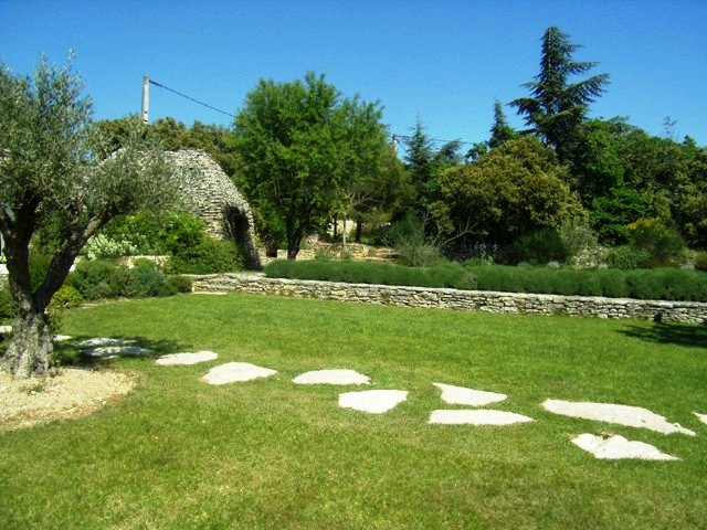 de vacances en Luberon,  très beau mas ancien superbement restauré  