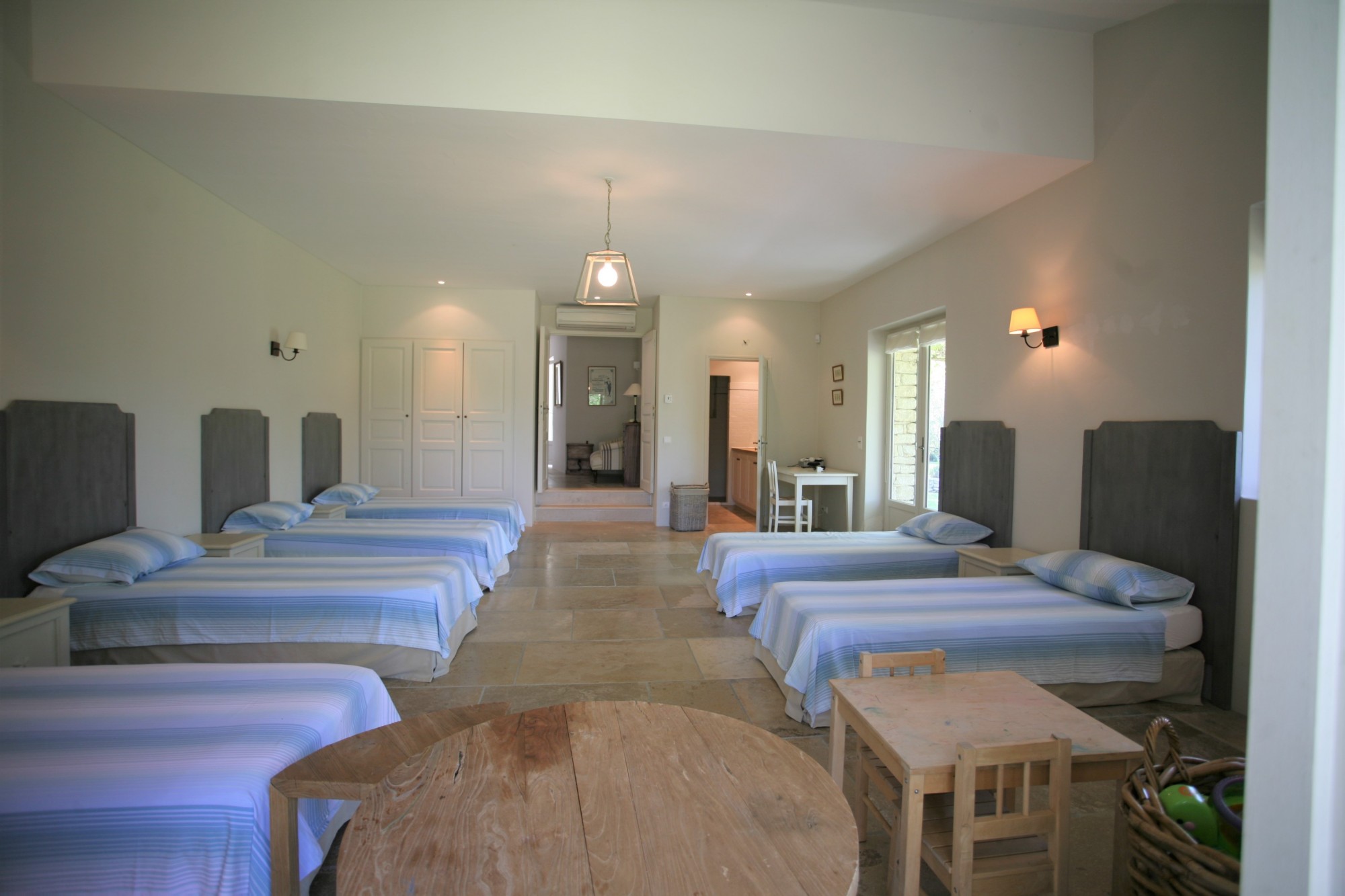 de vacances en Luberon,  très beau mas ancien superbement restauré  