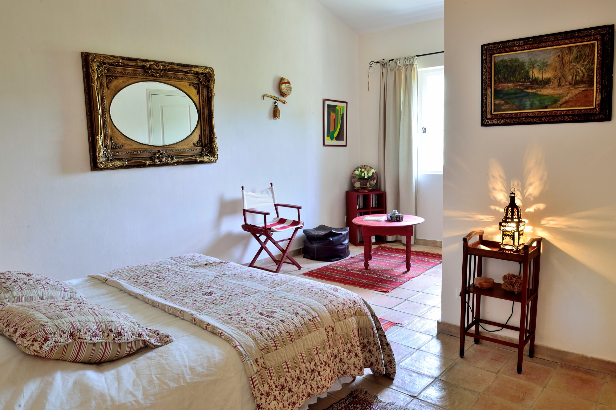 Location dans le Luberon, proche Saignon, maison provençale avec piscine et vue   
