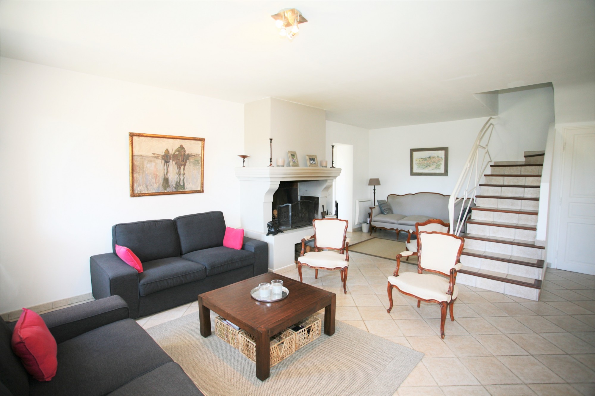 A louer en Provence, maison avec 4 chambres dans un petit hameau du Luberon   