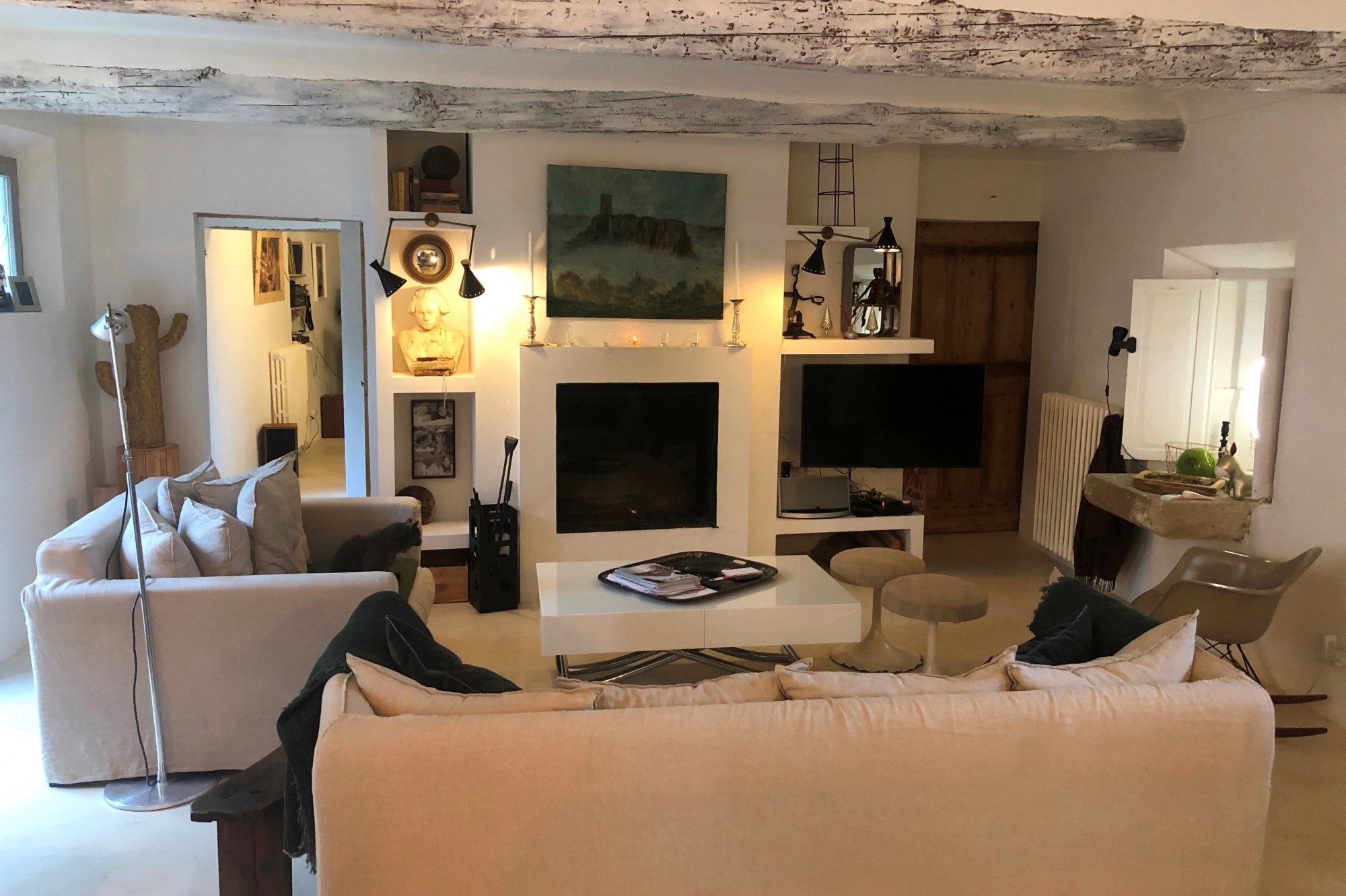au pied du Luberon, charmante maison de 3 chambres avec piscine   