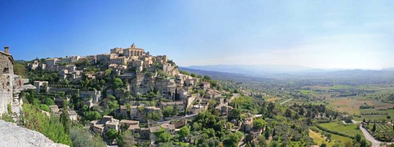 LE MAS TOURTERON à Gordes, Luberon - Elisabeth Bourgeois - restaurant de cuisine provencale
