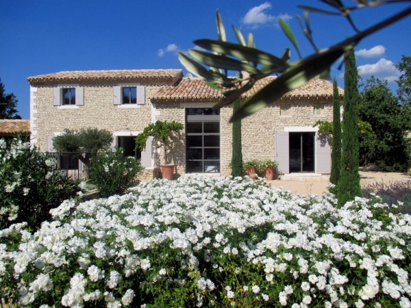 Notre zone d'activité pour ce service Maison de vacances climatisée avec piscine privée, suites et salles de bain à louer
