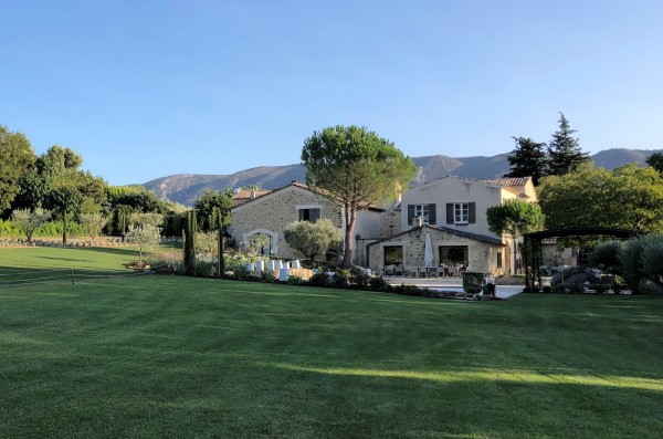 Notre zone d'activité pour ce service Authentique propriété en location saisonnière pour événement, mariage ou anniversaire